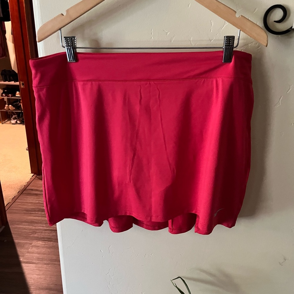 Nike dri fit golf or tennis skirt size large